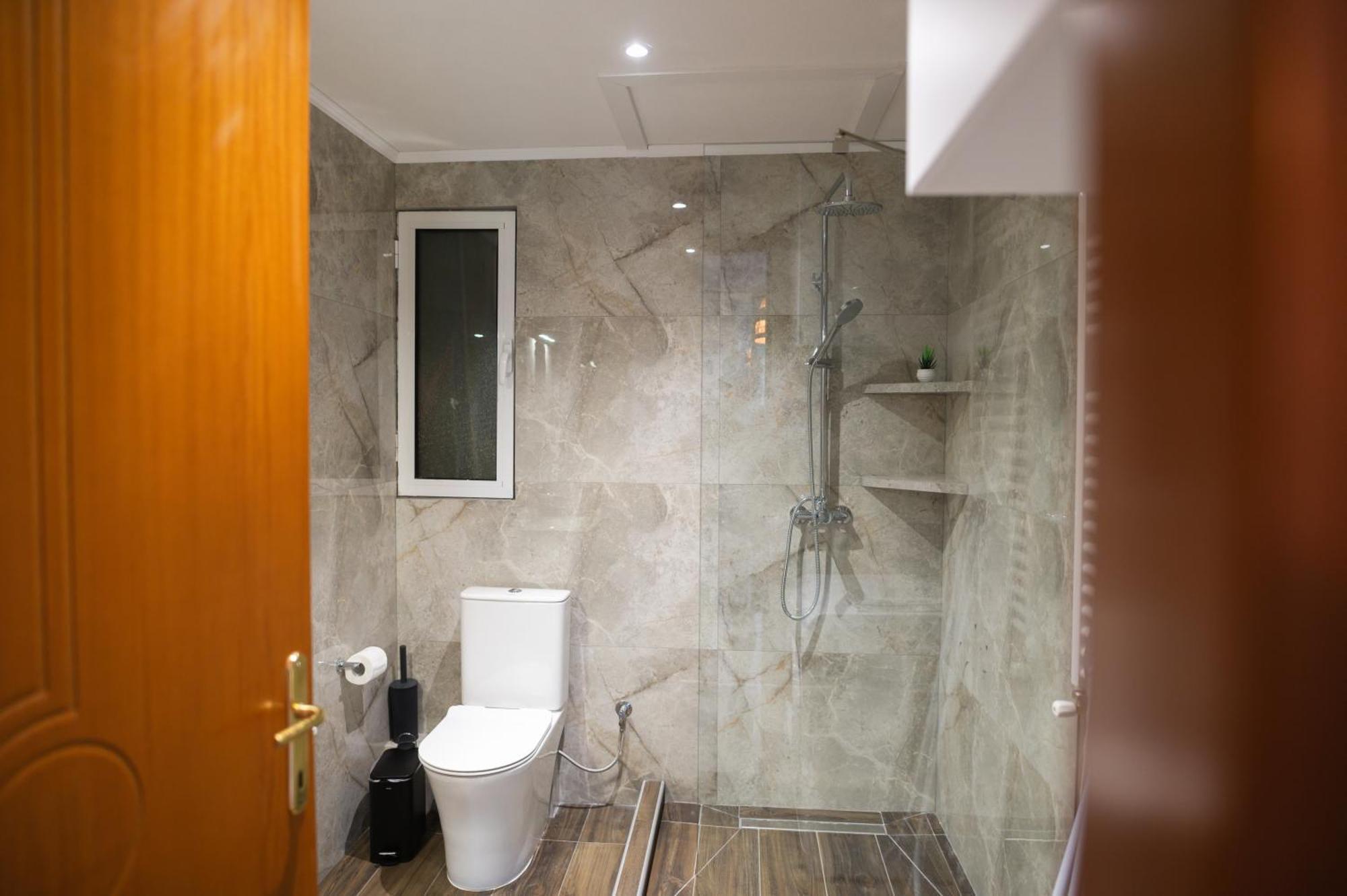 Ancient Forest Suite By Heeaven'S Hall Luxury Suites Alexandroupoli Exterior photo